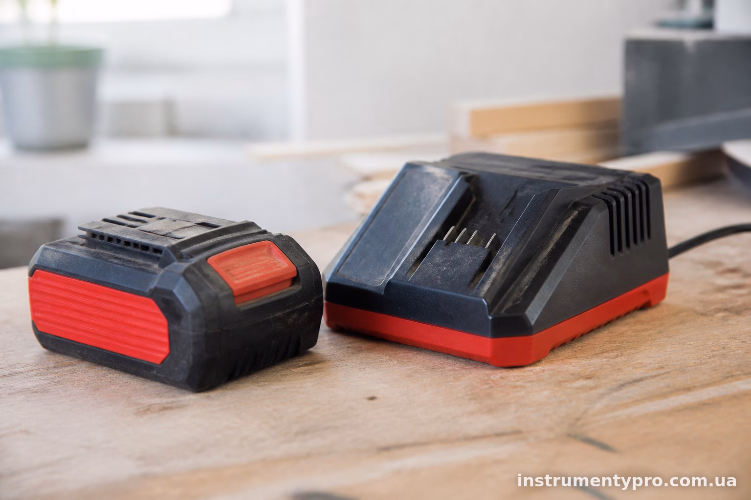 Чому акумулятор Einhell Power X-Change не заряджається: причини та що перевірити самому