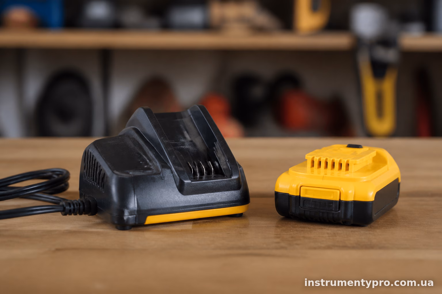 Чому зарядний пристрій DeWalt не бачить акумулятор